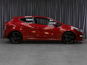 Хетчбэк Kia Ceed 2014 года, 1395000 рублей, Тюмень