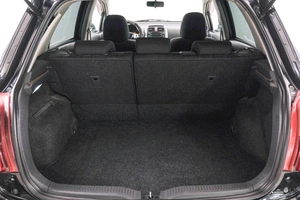 Хетчбэк Toyota Auris 2011 года, 1109000 рублей, Красноярск