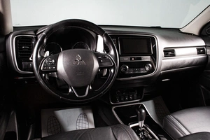 Внедорожник Mitsubishi Outlander 2019 года, 2219000 рублей, Сургут
