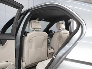 Седан Mercedes-benz C-класс 2011 года, 1750000 рублей, Омск