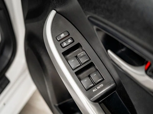 Лифтбек Toyota Prius 2012 года, 1235000 рублей, Красноярск