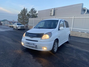 Минивэн Toyota Funcargo 2001 года, 427000 рублей, Красноярск