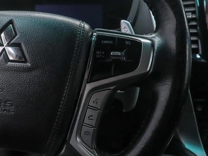 Внедорожник Mitsubishi Montero Sport 2022 года, 4200000 рублей, Красноярск