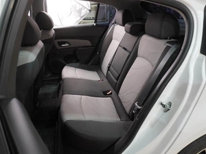 Седан Chevrolet Cruze 2012 года, 899000 рублей, Воронеж