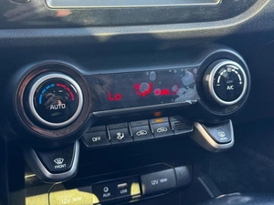 Седан Kia Rio 2019 года, 1599000 рублей, Ижевск