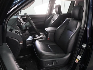 Внедорожник Toyota Land Cruiser Prado 2017 года, 4989000 рублей, Воронеж