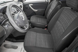 Хетчбэк Renault Sandero 2010 года, 579000 рублей, Барнаул