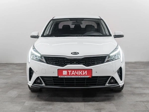 Седан Kia Rio 2020 года, 1650000 рублей, Красноярск
