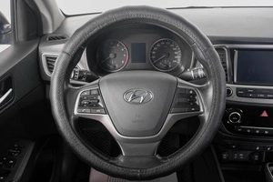 Седан Hyundai Solaris 2018 года, 1499000 рублей, Кемерово