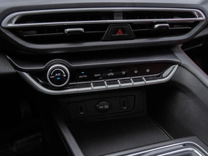 Седан Changan Eado Plus 2023 года, 2199000 рублей, Волгоград