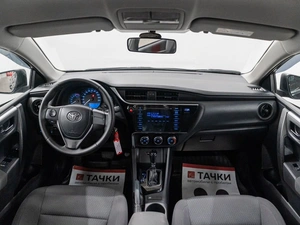 Седан Toyota Corolla 2016 года, 1275000 рублей, Красноярск