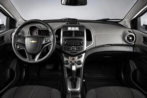 Хетчбэк Chevrolet Aveo 2012 года, 749000 рублей, Челябинск