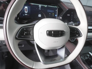 Внедорожник Geely Monjaro 2023 года, 2750000 рублей, Ростов-на-Дону