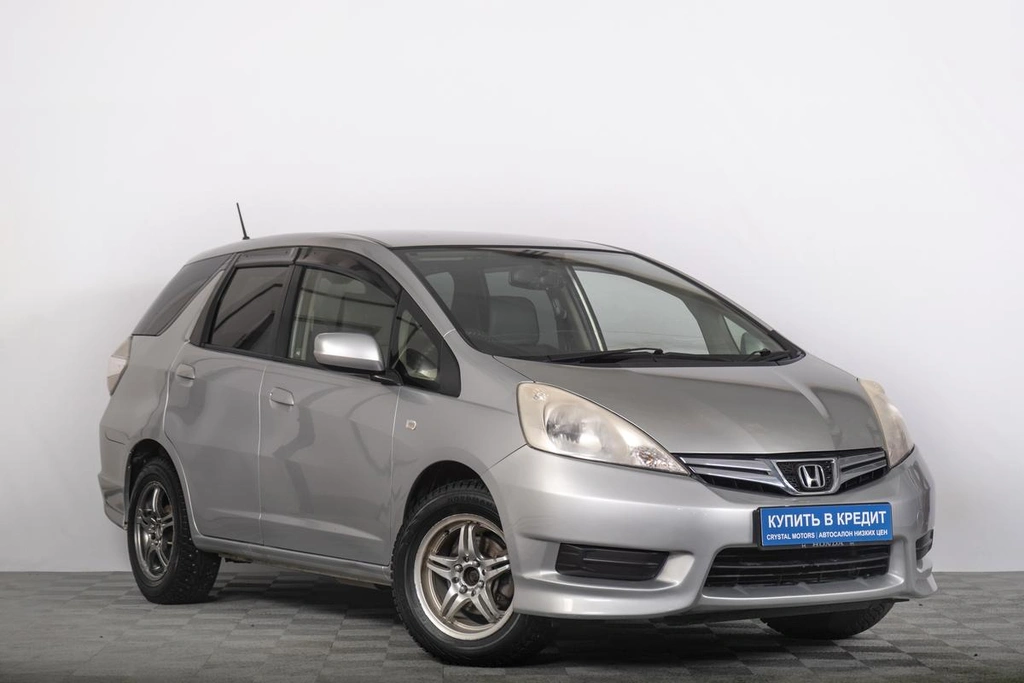 Универсал Honda Fit Shuttle 2013 года, 1239000 рублей, Томск