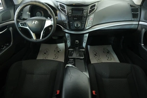 Седан Hyundai i40 2013 года, 949000 рублей, Омск