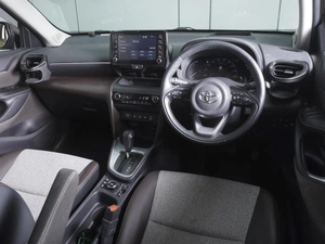 Внедорожник Toyota Yaris Cross 2021 года, 2420000 рублей, Ростов-на-Дону