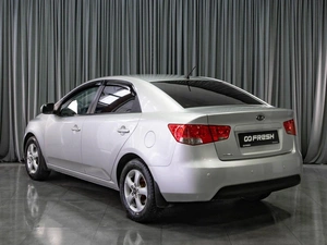 Седан Kia Cerato 2010 года, 745000 рублей, Тюмень