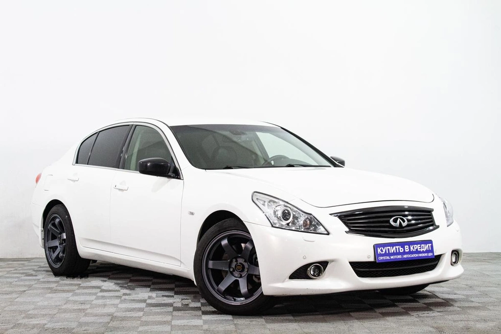 Седан Infiniti G25 2013 года, 1539000 рублей, Сургут