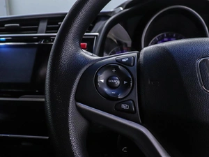 Хетчбэк Honda Fit 2013 года, 990000 рублей, Красноярск