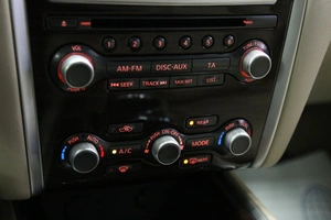 Внедорожник Nissan Pathfinder 2015 года, 1822000 рублей, Солонцы