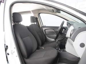 Хетчбэк Renault Sandero 2015 года, 710000 рублей, Омск