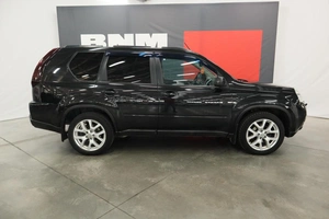 Внедорожник Nissan X-Trail 2012 года, 1370000 рублей, Курск