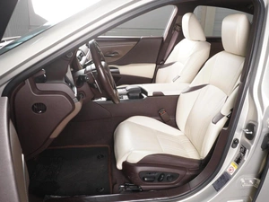 Седан Lexus ES 2019 года, 3849000 рублей, Минеральные Воды