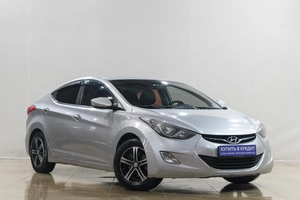 Седан Hyundai Avante 2012 года, 889000 рублей, Новокузнецк