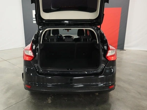 Хэтчбек Ford Focus 2011 года, 800000 рублей, Курск