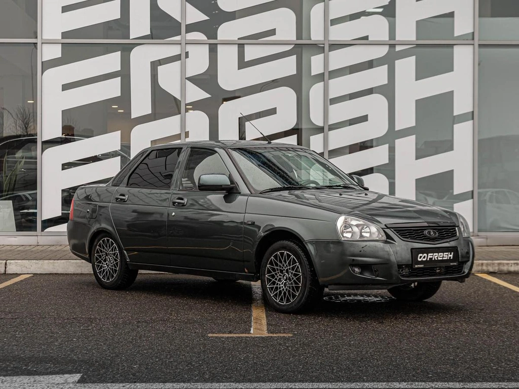 Седан ВАЗ (LADA) Priora 2011 года, 375000 рублей, Краснодар