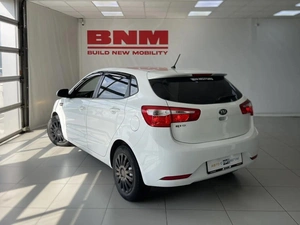 Хэтчбек Kia Rio 2014 года, 825000 рублей, Смоленск