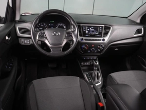 Седан Hyundai Solaris 2018 года, 1549000 рублей, Воронеж