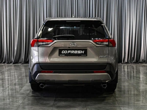 Внедорожник Toyota RAV4 2022 года, 3709000 рублей, Тюмень