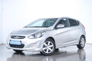 Хетчбэк Hyundai Solaris 2011 года, 769000 рублей, Челябинск