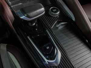 Внедорожник Geely Monjaro 2024 года, 3369000 рублей, Воронеж