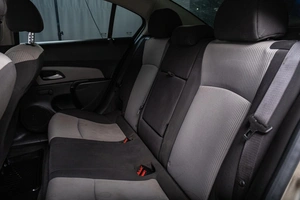 Седан Chevrolet Cruze 2011 года, 789000 рублей, Томск