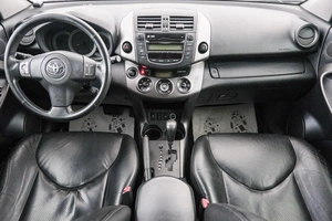 Внедорожник Toyota RAV4 2009 года, 1499000 рублей, Красноярск