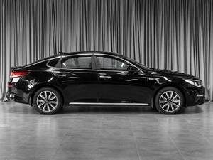 Седан Kia Optima 2019 года, 1599000 рублей, Тюмень
