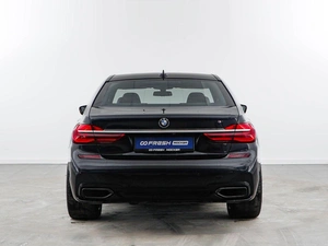 Седан BMW 7 серия 2017 года, 3634434 рублей, Москва