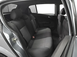 Хетчбэк Opel Astra 2006 года, 385000 рублей, Ставрополь