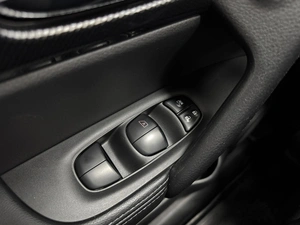 Внедорожник Nissan X-Trail 2018 года, 2145000 рублей, Красноярск