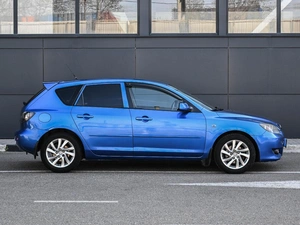 Хетчбэк Mazda 3 2005 года, 599000 рублей, Кирилловка