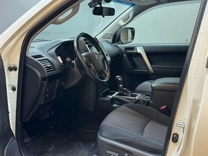 Внедорожник Toyota Land Cruiser Prado 2021 года, 4857000 рублей, Красноярск