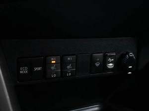 Внедорожник Toyota RAV4 2014 года, 1990000 рублей, Волгоград