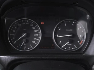 Седан BMW 3 серия 2010 года, 950000 рублей, Ростов-на-Дону
