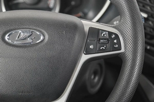 Седан ВАЗ (LADA) Vesta 2018 года, 999000 рублей, Кемерово