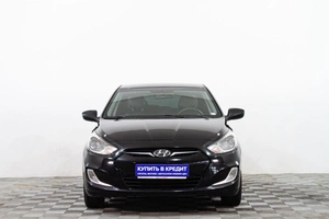 Седан Hyundai Solaris 2011 года, 679000 рублей, Сургут