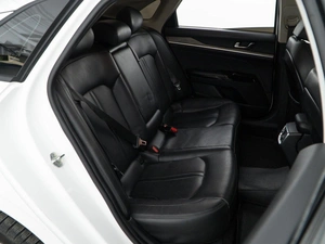 Седан Kia K5 2020 года, 2470111 рублей, Москва