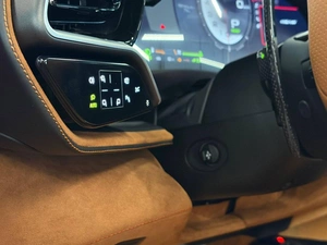 Кабриолет Ferrari 296 GTS 2025 года, 43990000 рублей, Павловская Слобода