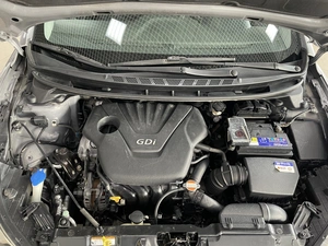 Седан Hyundai Avante 2011 года, 987000 рублей, Солонцы